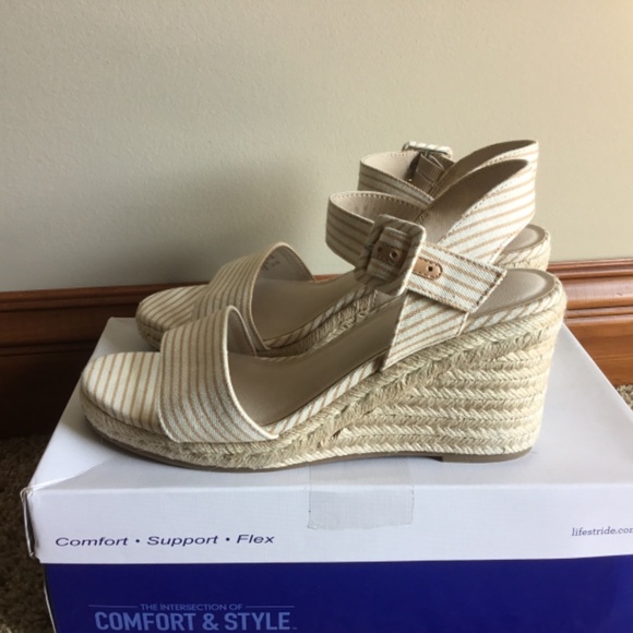 NWT LifeStride Tango Wedge Sandals - Picture 9 of 14
